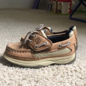 Toddler sperry shoes size 8